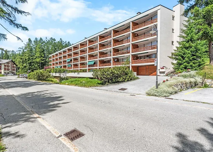 Reseda 3-23 By Interhome